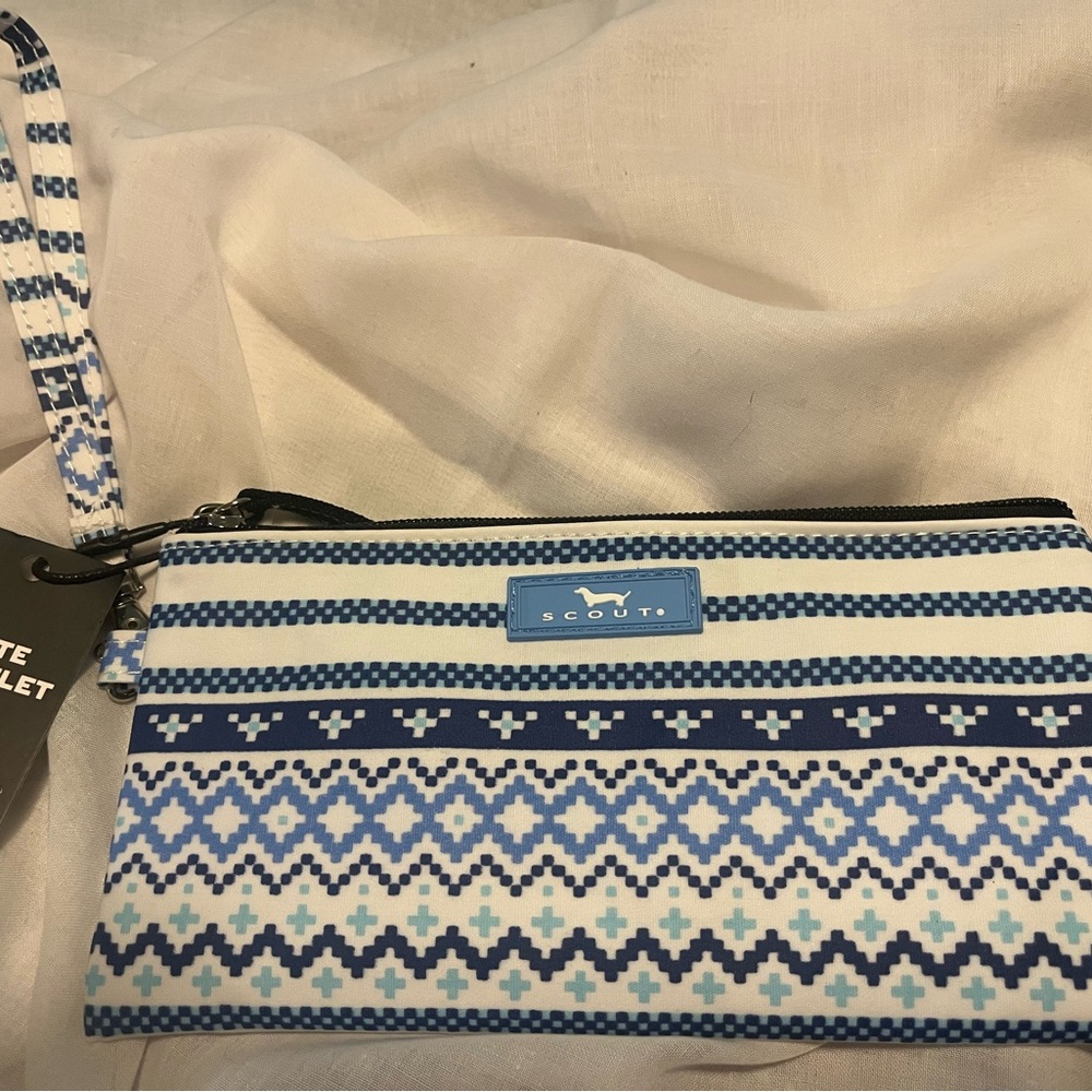 Scout Blue and White Patterned Wristlet